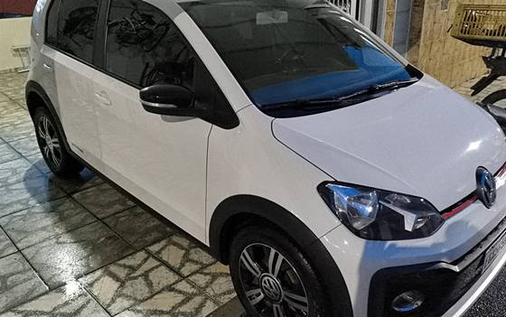 VOLKSWAGEN UP 1.0 170 TSI TOTAL FLEX XTREME 4P MANUAL VOLKSWAGEN UP 1.0 170 TSI TOTAL FLEX XTREME 4P MANUAL